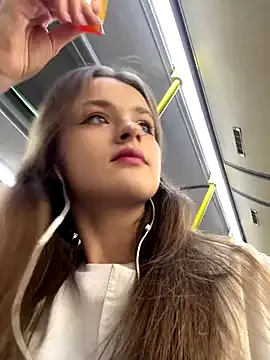 lulu5211 – webcam model profile photo Image 10