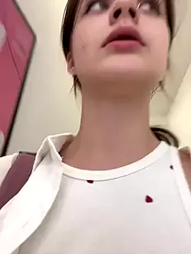 lulu5211 – webcam model profile photo Image 3