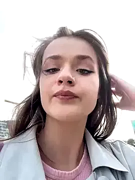 lulu5211 – webcam model profile photo Image 9