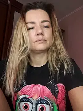 curvyflawless – webcam model profile photo Image 13