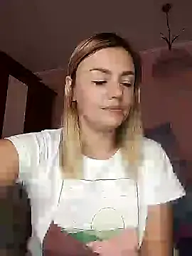 curvyflawless – webcam model profile photo Image 2