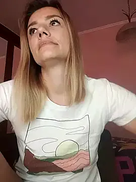 curvyflawless – webcam model profile photo Image 4