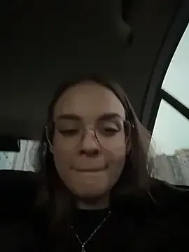 MaryMe__ – webcam model profile photo Image 11