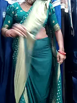 PumaShyXD – webcam model profile photo Image 12