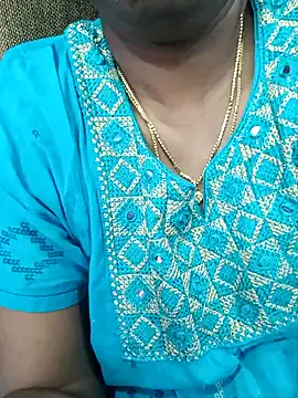 PumaShyXD – webcam model profile photo Image 15