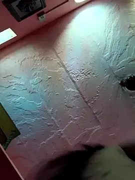 L_Sofia – webcam model profile photo Image 13