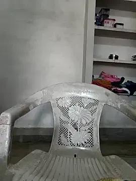 L_Sofia – webcam model profile photo Image 18