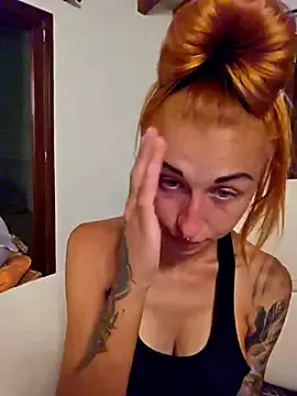 VendiMur – webcam model profile photo Image 8