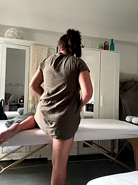 Shanayaaaaaa – webcam model profile photo Image 10