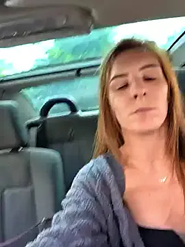 Wkatte – webcam model profile photo Image 12