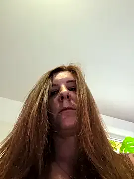 Wkatte – webcam model profile photo Image 14