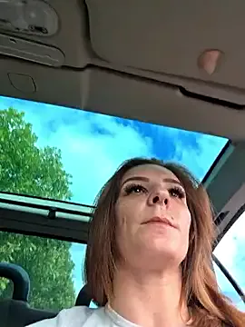 Wkatte – webcam model profile photo Image 15