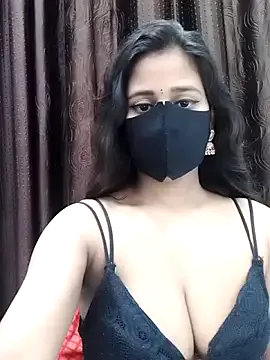 Sora_pasquale – webcam model profile photo Image 2