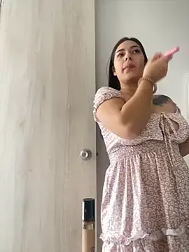 miamellycious – webcam model profile photo Image 18