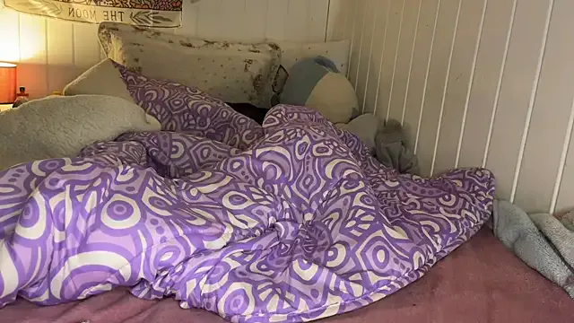 Priyajaanbaby – webcam model profile photo Image 9