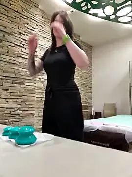 livvywinters – webcam model profile photo Image 14