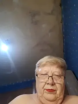 blonde_bigtits – webcam model profile photo Image 3