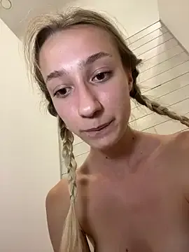 BlaizeyBBy – webcam model profile photo Image 12