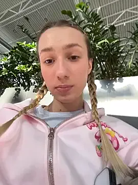 BlaizeyBBy – webcam model profile photo Image 16