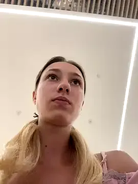 BlaizeyBBy – webcam model profile photo Image 9