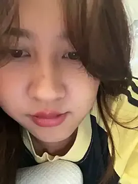 oficialaura – webcam model profile photo Image 15