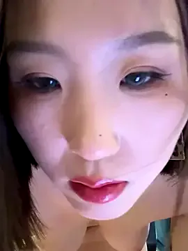 Mimiumuy – webcam model profile photo Image 12