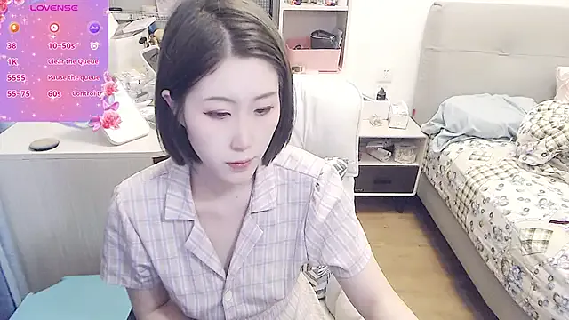 Mimiumuy – webcam model profile photo Image 8