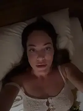 seraphine23 – webcam model profile photo Image 14