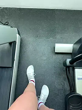 seraphine23 – webcam model profile photo Image 9