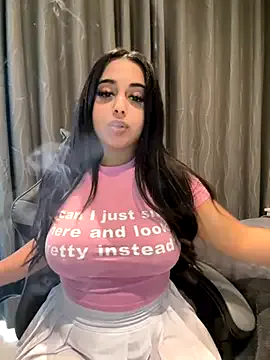 Real18sis_sex_sis – webcam model profile photo Image 17