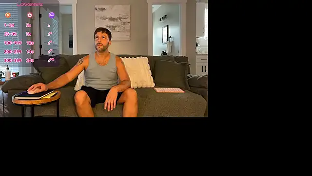 JayJayPink – webcam model profile photo Image 3