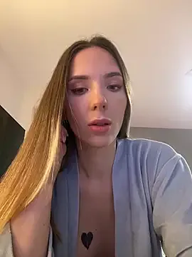 Mia_Railey – webcam model profile photo Image 4