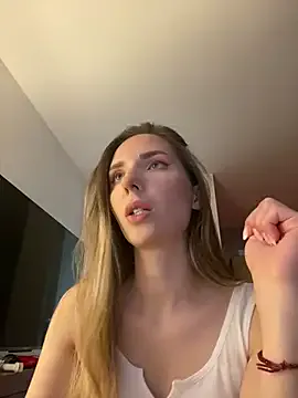 Mia_Railey – webcam model profile photo Image 5