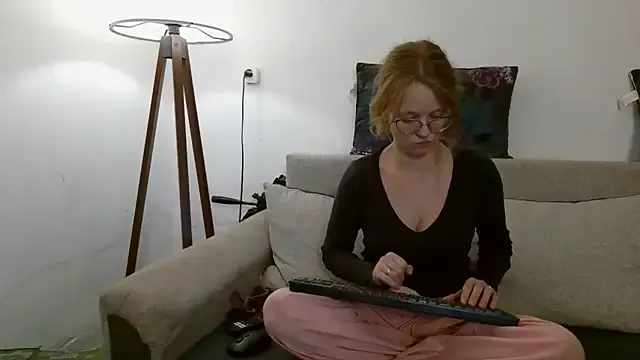 Alexandra_duque – webcam model profile photo Image 18