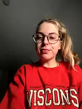 melana_love – webcam model profile photo Image 6