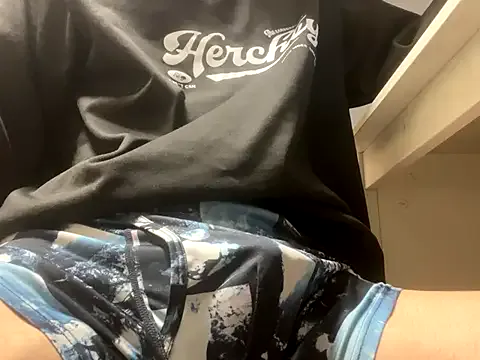 nide_xiaogou – webcam model profile photo Image 11