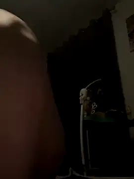 GenesisFernandez – webcam model profile photo Image 11