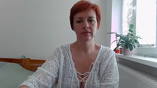 Doctoor-Maya – webcam model profile photo Image 3