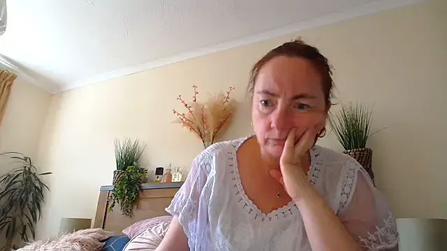 FayeFlame – webcam model profile photo Image 6