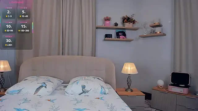 PorcelainDoll1 – webcam model profile photo Image 7