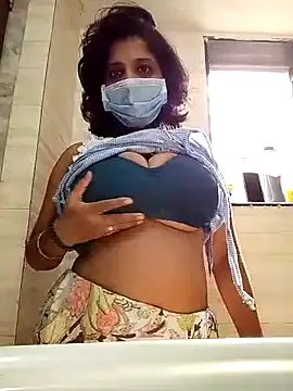 RollDolls – webcam model profile photo Image 14