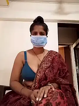 RollDolls – webcam model profile photo Image 7