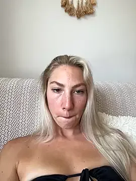 sevynsexysinss – webcam model profile photo Image 3