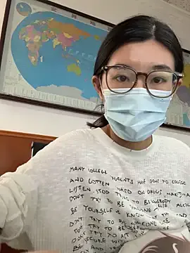 Aurora_-77 – webcam model profile photo Image 4