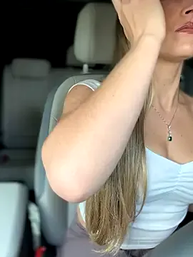 SMELLSEX – webcam model profile photo Image 17