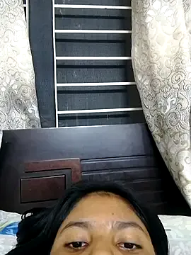 Cutee_Jaan – webcam model profile photo Image 4