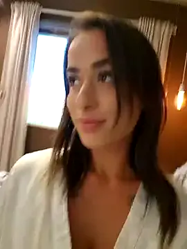 hot_wife_35 – webcam model profile photo Image 13