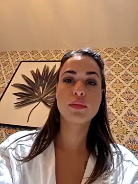 hot_wife_35 – webcam model profile photo Image 7