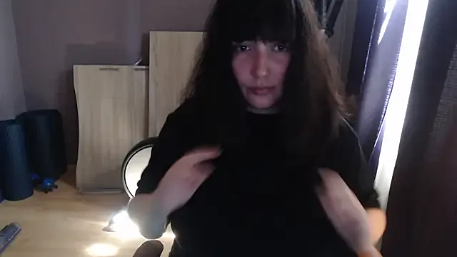 jacques_season – webcam model profile photo Image 3