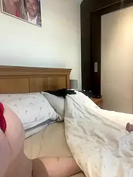 RuslanaXX – webcam model profile photo Image 7